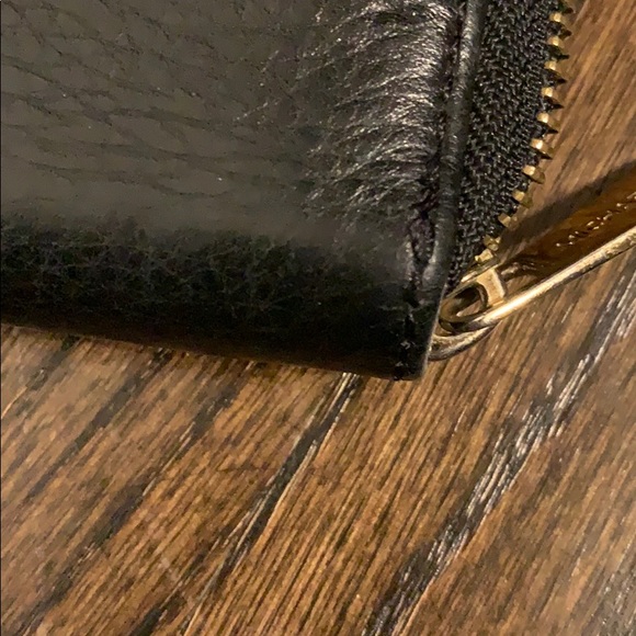 Michael Kors Bi-Fold Wallet - Picture 4 of 5